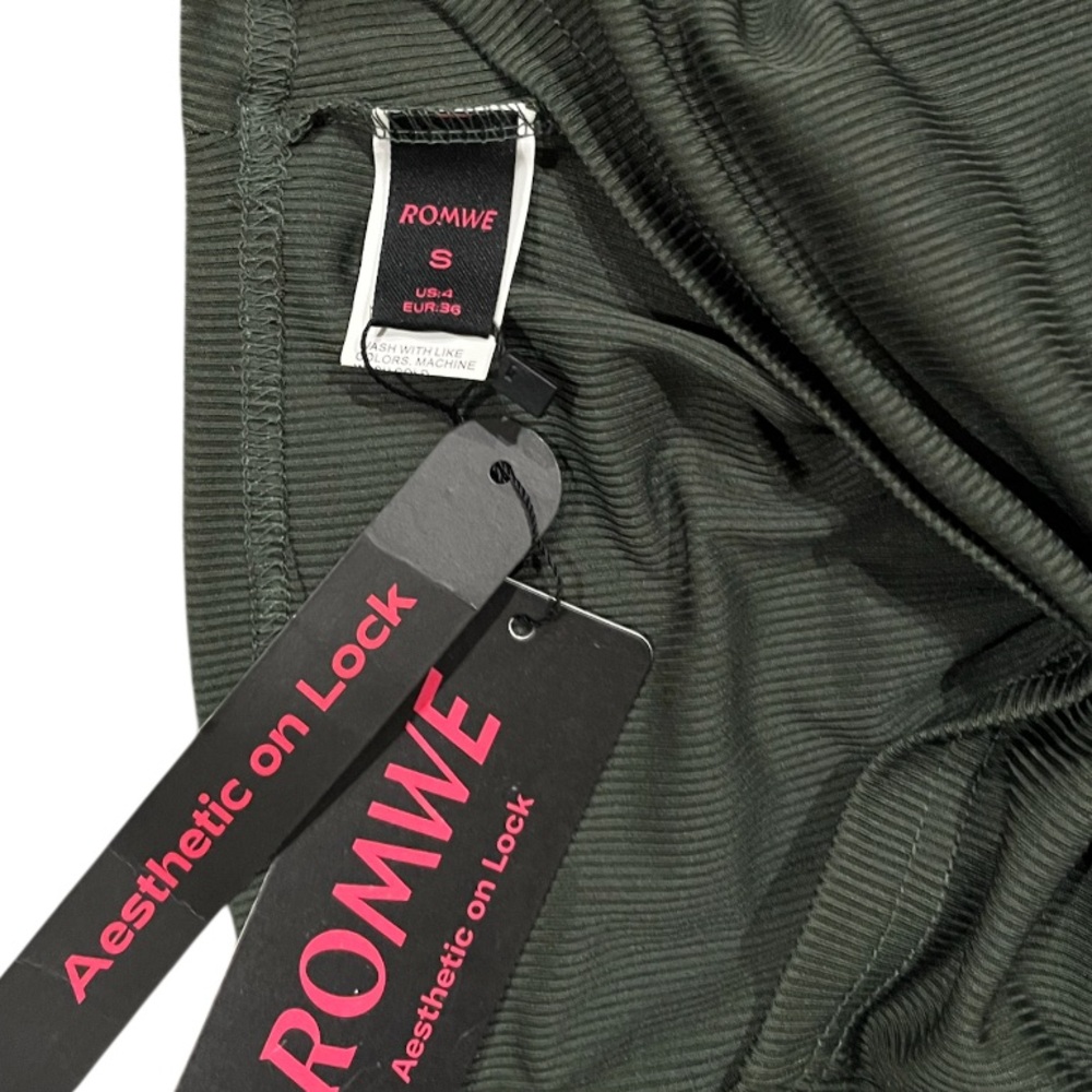 ROMWE Olive Green Moon & Mushroom Crop Tank Top - Picture 6 of 10